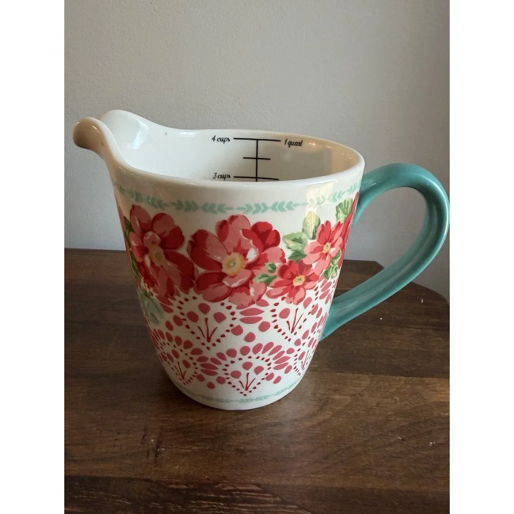 The Pioneer Woman Vintage Floral 4-Cup/ 1 Quart Stoneware Measuring Cup